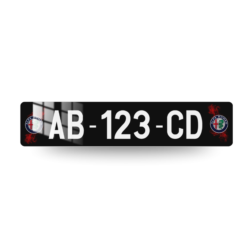 Plaque d'immatriculation Alfa Romeo fond noir avec deux blasons Alfa Romeo et flammes rouges